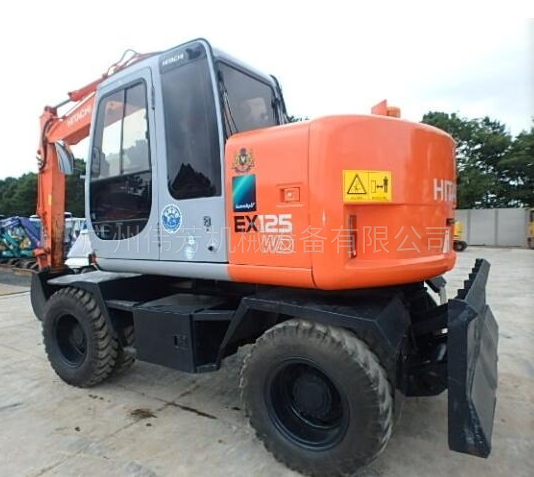 Hitachi EX125WD-5 6BG1 1191002751 Hitachi wheel excavator, air compressor, air pump, air compressor 日立轮挖 空压机 打气泵